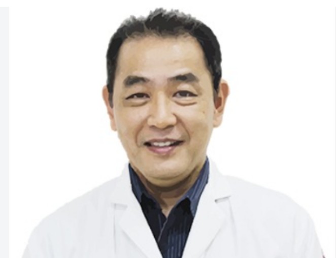 Dr. Alejandro Tokuda